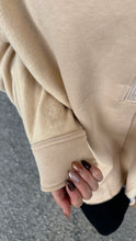 Load image into Gallery viewer, The Off Duty Pullover - Oat
