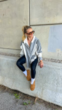 Load image into Gallery viewer, *PRESALE* The Off Duty Pullover - Grey: Ship Date 10.24
