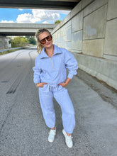 Load image into Gallery viewer, The Essential Jogger - Grey
