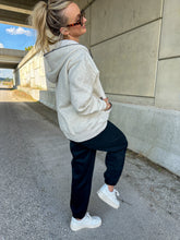 Load image into Gallery viewer, The Essential Joggers - Black
