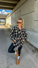 Load image into Gallery viewer, *PRESALE* The Mya Plaid Pullover: Ship Date 11.5
