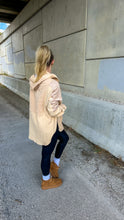 Load image into Gallery viewer, The Off Duty Pullover - Oat
