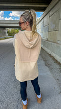 Load image into Gallery viewer, The Off Duty Pullover - Oat
